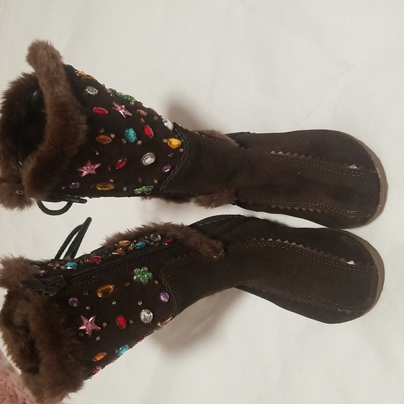 Kenneth Cole Reaction Leather Suede Brown Boots with Gems/Jewels Embellishments - Picture 6 of 11